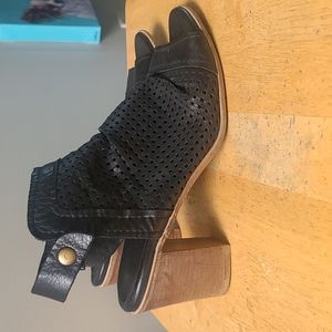 Bueno Leather Slingbacks 8.5/ 39